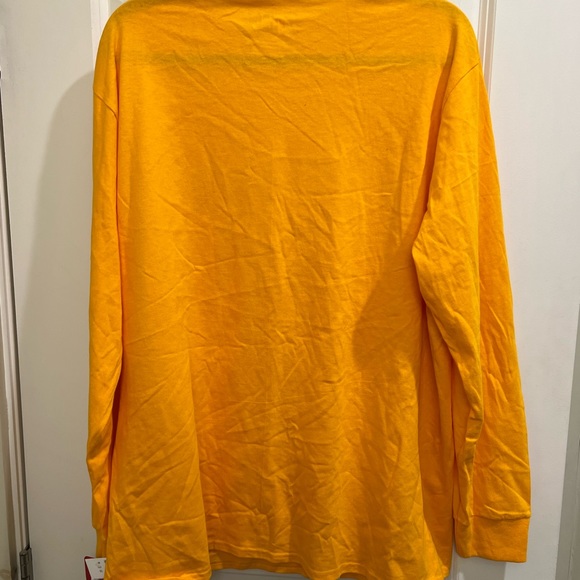 NWT Los Angeles Lakers men’s long sleeve tee. NWT size L smoke free home - Picture 2 of 5